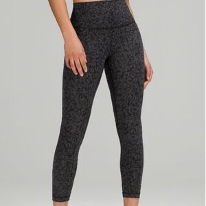 Wunder Under High-Rise Tight 25" *Full-On Luxtreme - Leopard - Size 6